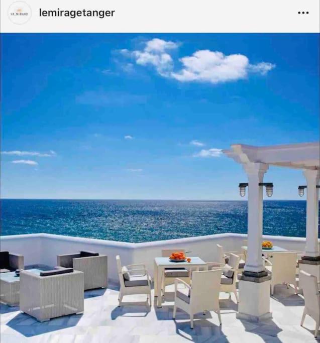 Luxurious Achakar Pool &beach